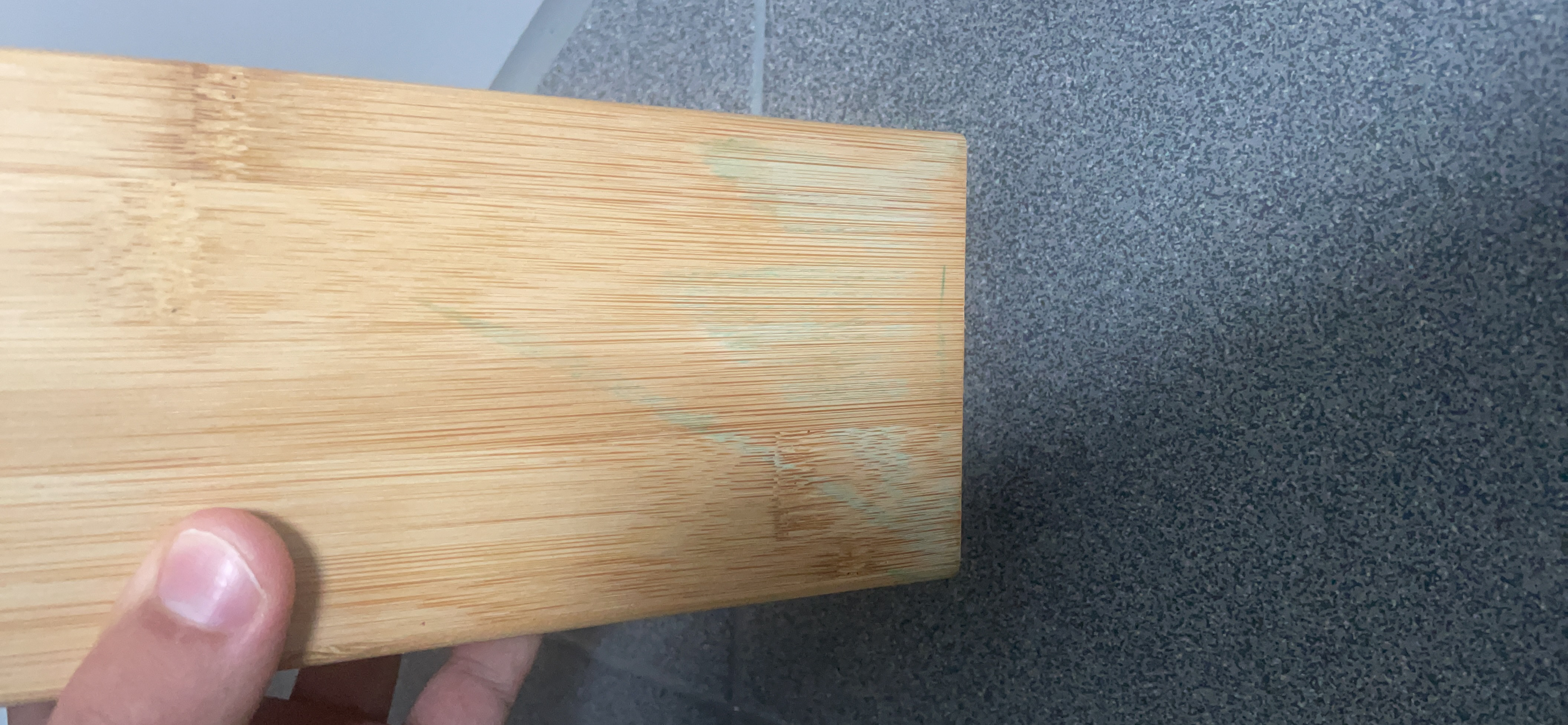 Tolle Kombi aus Holz und Schwarz