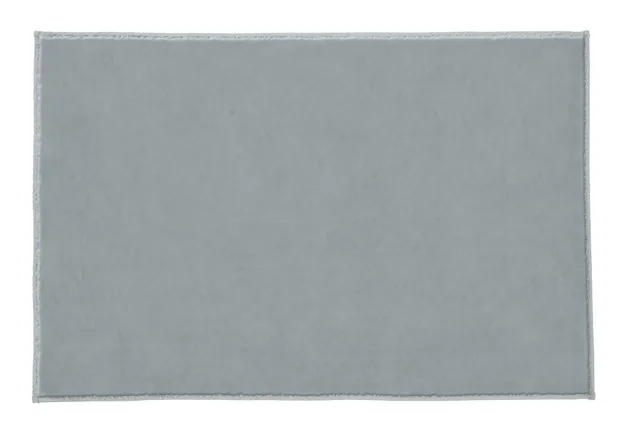 kleine-wolke-badteppich-velvet-platinfarben-70-x-120-cm image 1