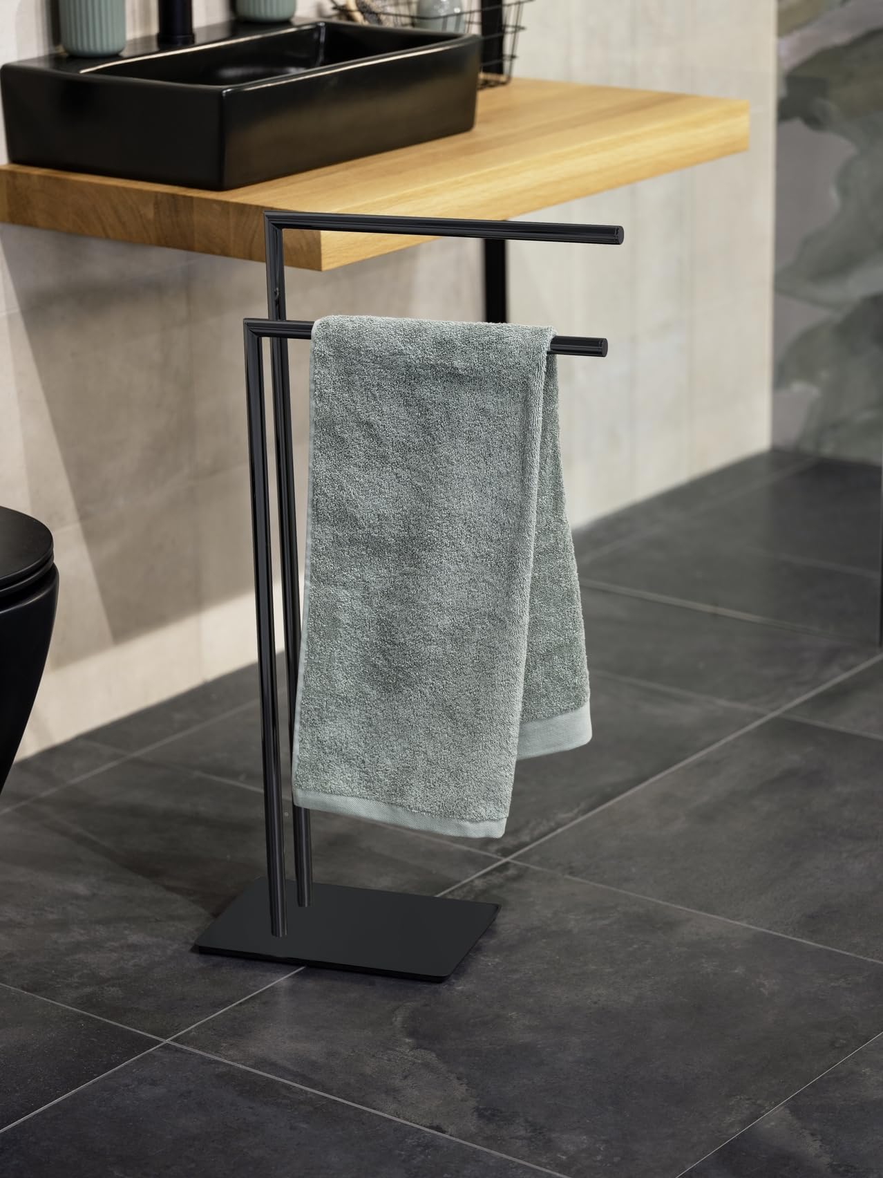 wenko-handtuchst-nder-recco-freistehend-schwarz-48-x-80-5-x-20-cm-stahl image 5