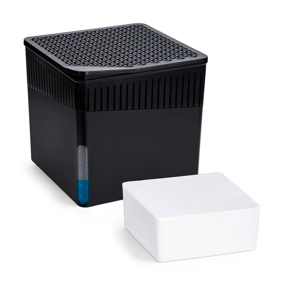wenko-cube-raumentfeuchter-schwarz-13-x-13-x-13-cm-luftentfeuchter-mit-500-g-blo image 1