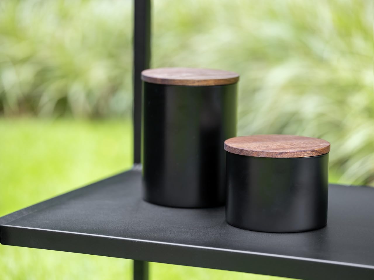 wenko-mio-vorratsglas-0-5-l-borosilikatglas-schwarz-akazienholz-deckel-11-x-8-5- image 2
