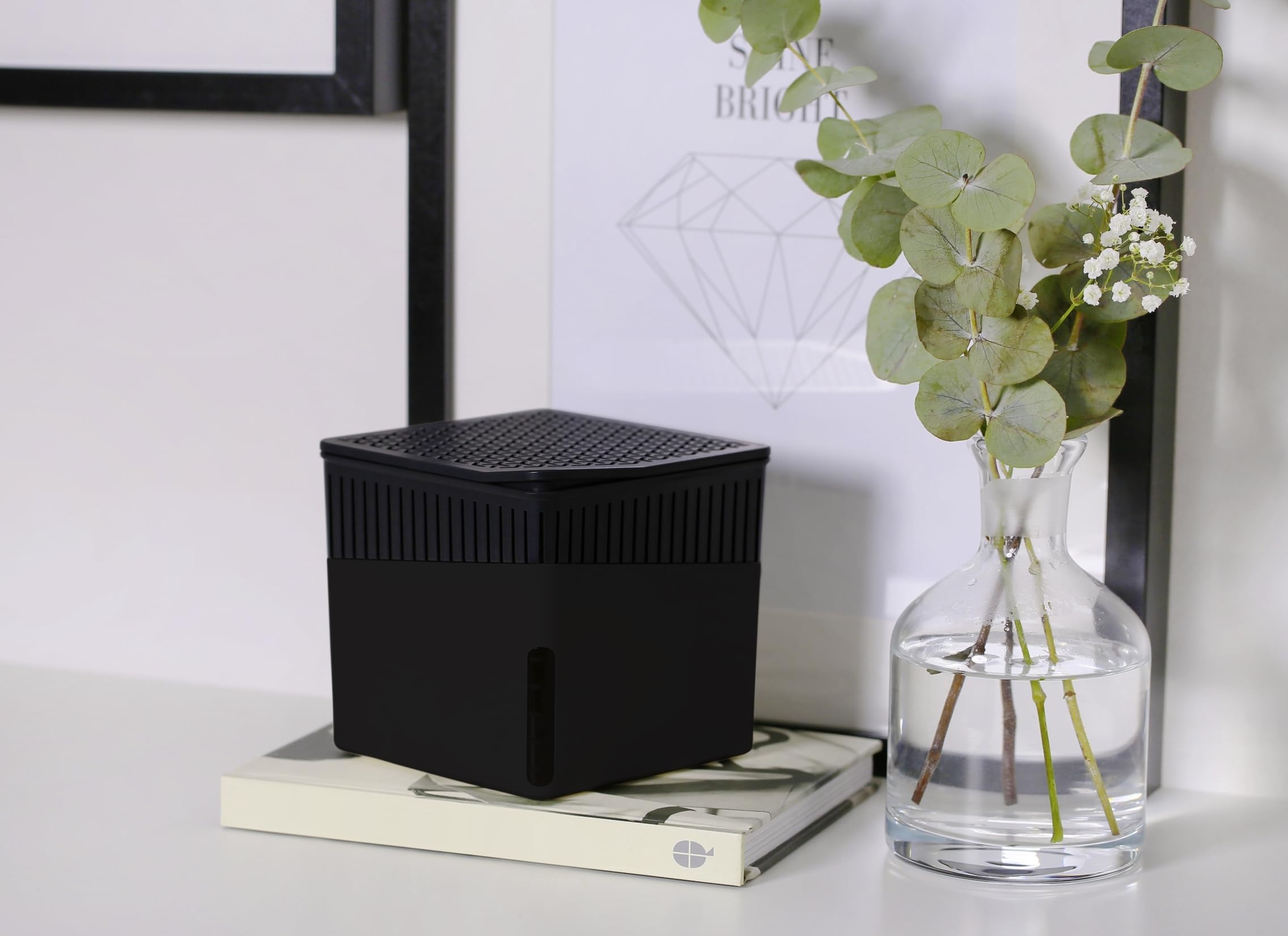 wenko-cube-raumentfeuchter-schwarz-13-x-13-x-13-cm-luftentfeuchter-mit-500-g-blo image 2