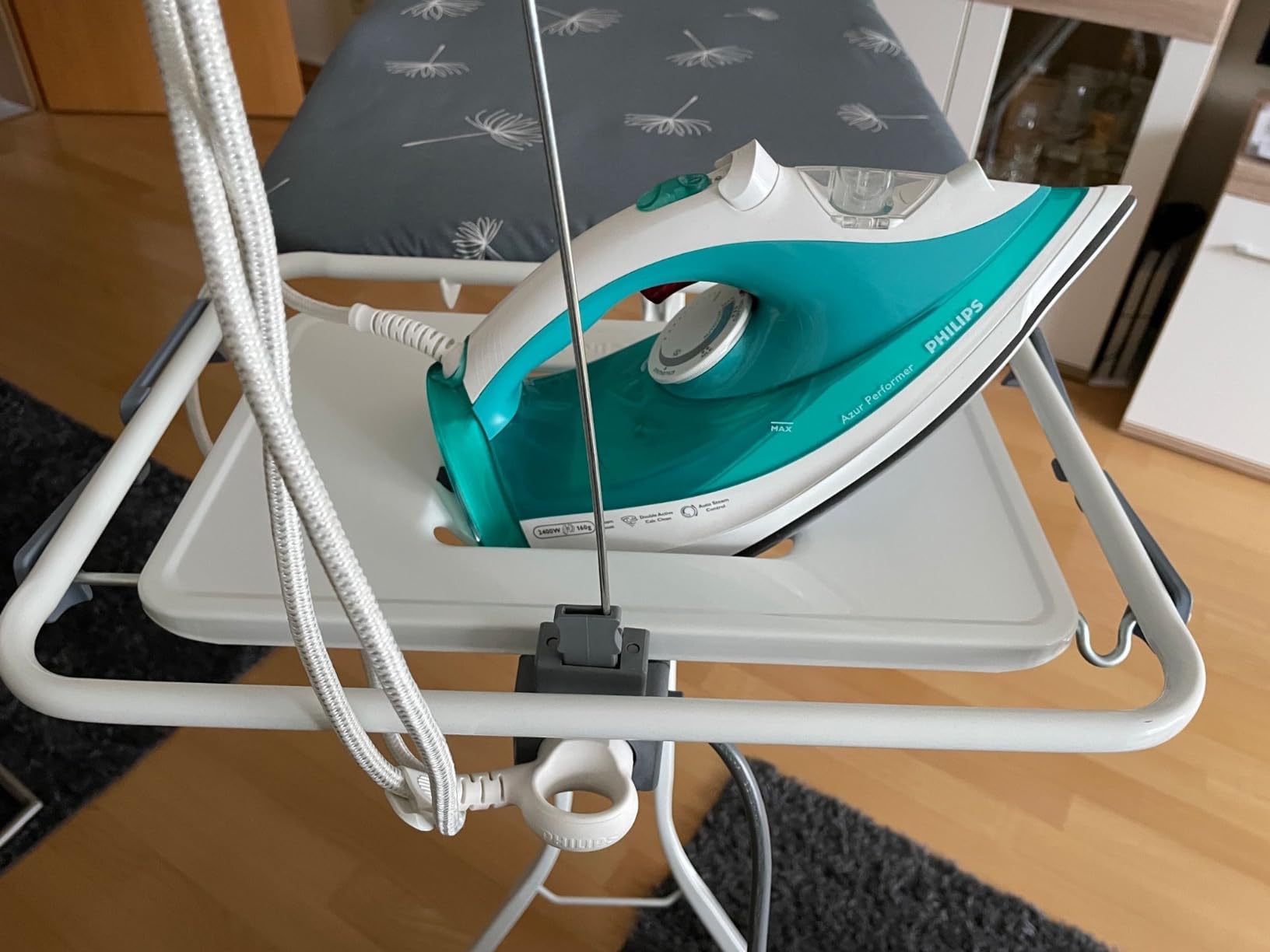 Sehr gutes Bügelbrett