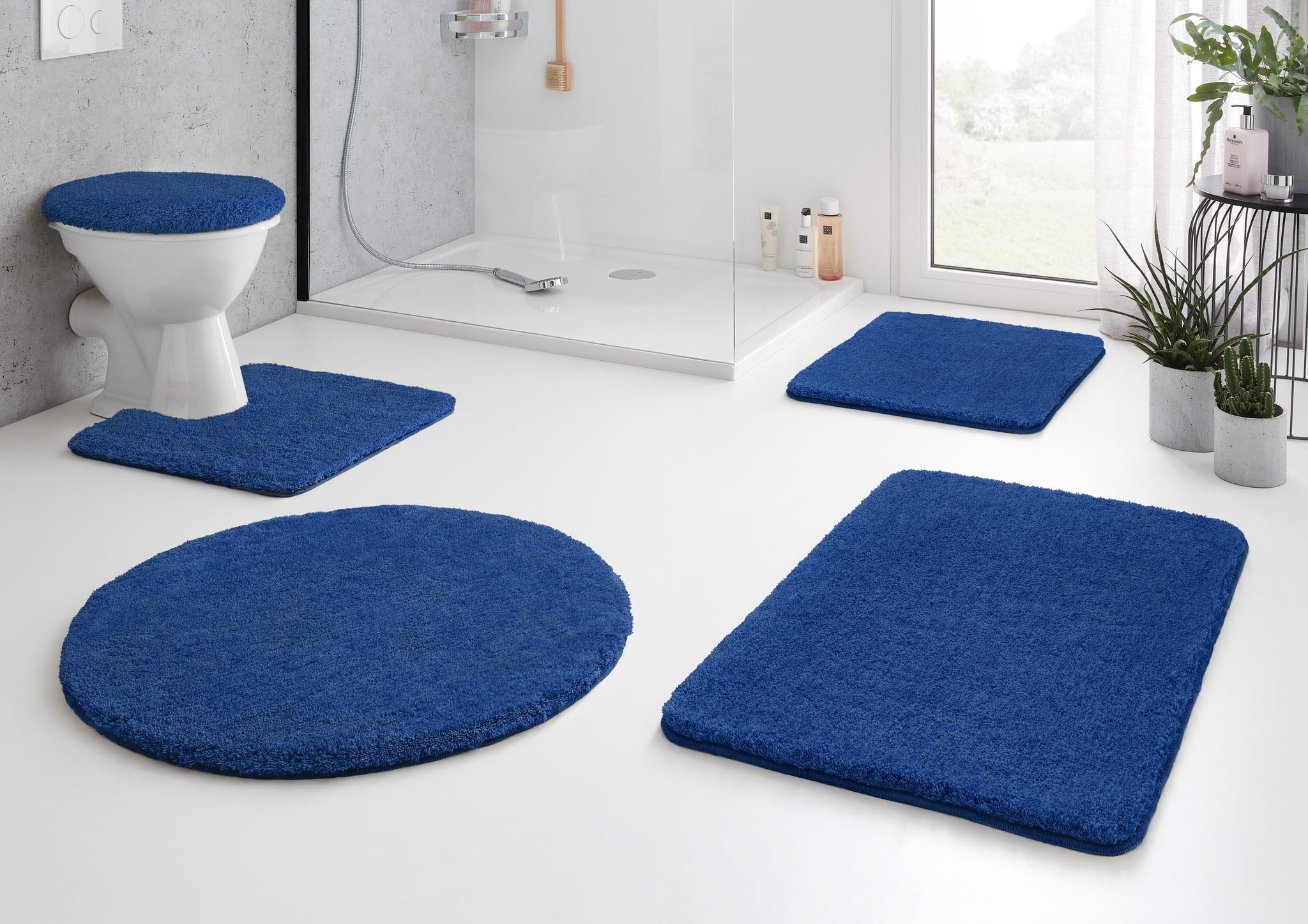 kleine-wolke-badteppich-set-relax-atlantikblau-2-teilig-50x50-55x85-cm image 2