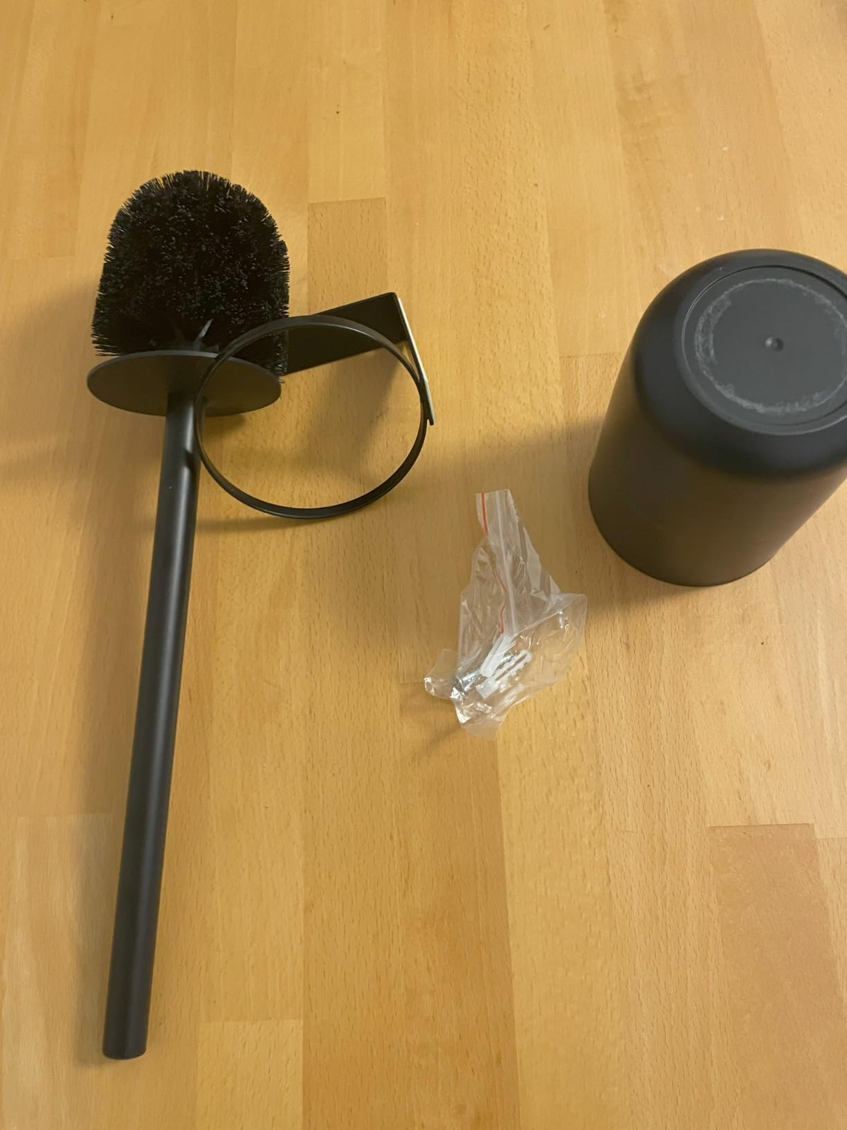 Hält bombenfest ohne Bohren
