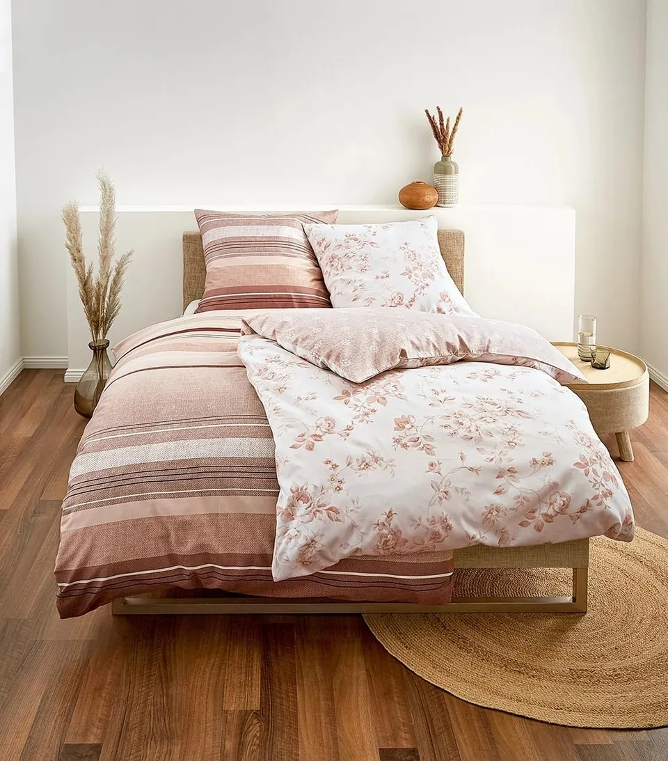 kleine-wolke-bettw-sche-countryrose-satin-beige-155x220-cm-80x80-cm image 1
