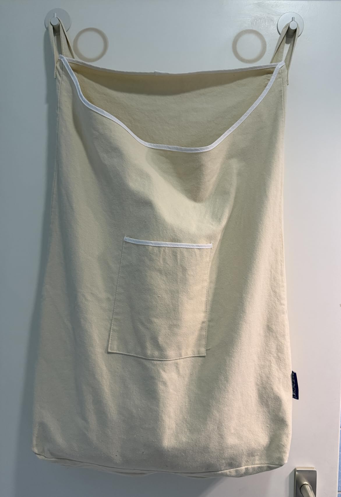Platzwunder hinter der Tür