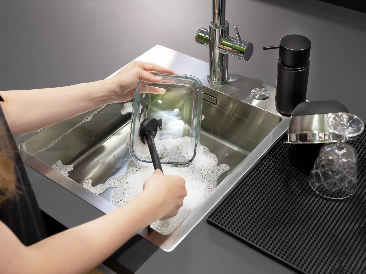 wenko-cuvo-sp-lb-rste-31-cm-schwarz-mit-schaber-und-aufh-ngeschlaufe image 6
