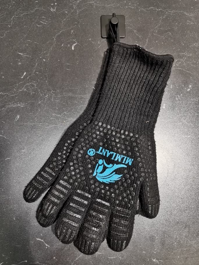 Schlichte elegante Haken fürs Bad
