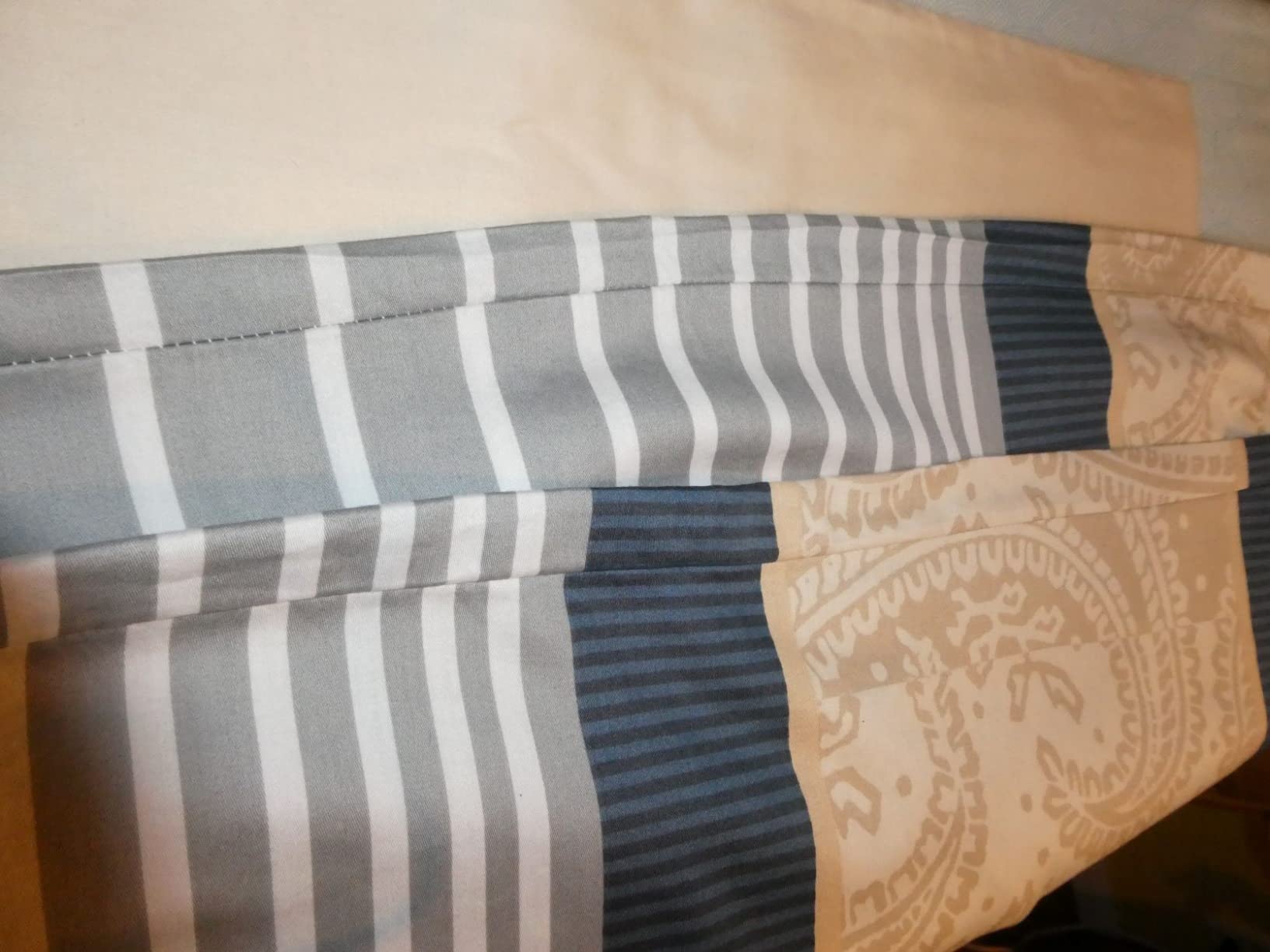 Farbe blutet etwas aus