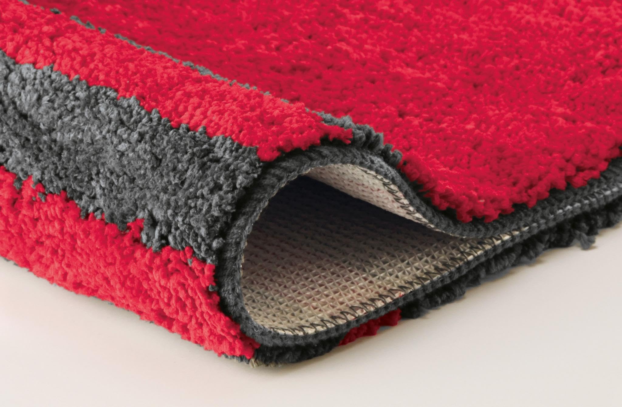 kleine-wolke-badteppich-dynamic-rubin-50-x-60-cm image 3
