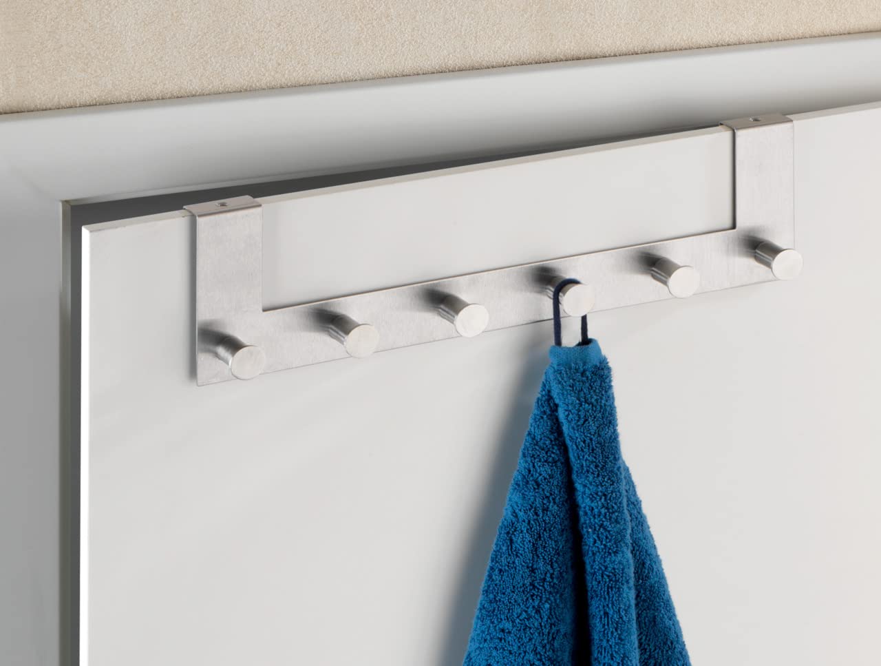 wenko-t-rgarderobe-celano-handtuchhalter-f-r-die-t-r-mit-6-haken-edelstahl-matt- image 8
