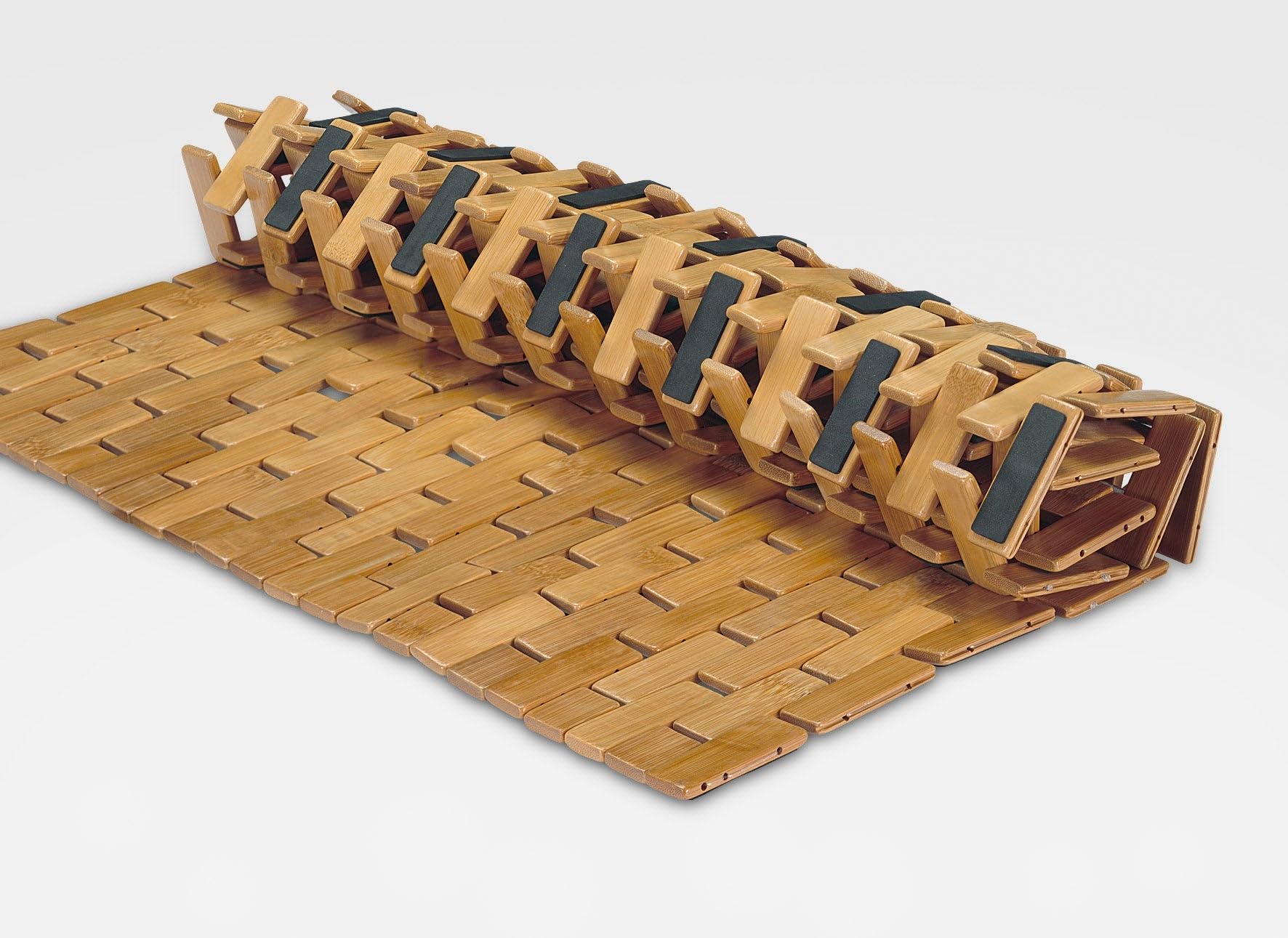 kleine-wolke-palito-badematte-bambus-50x70-cm-natur-rutschhemmend image 3