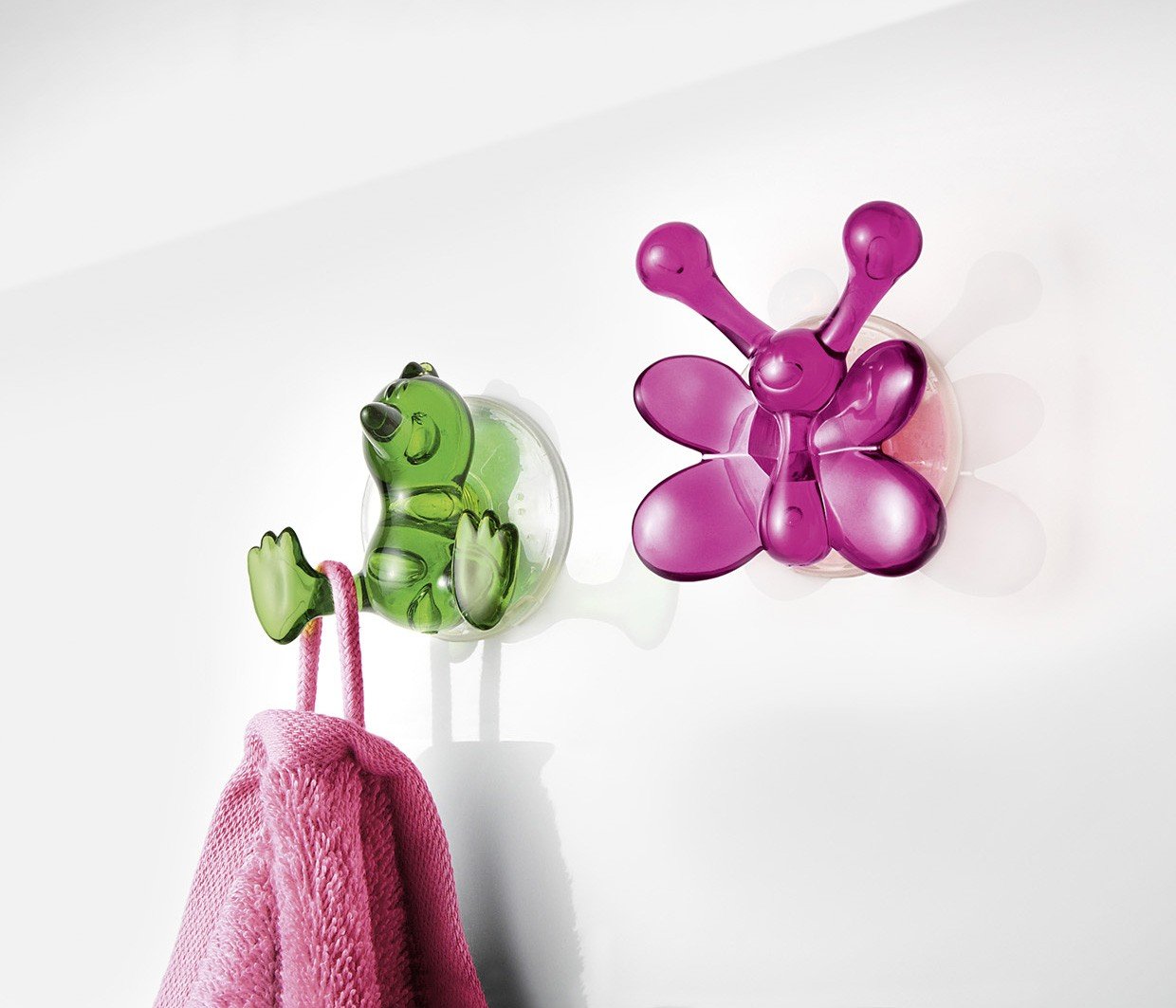 kleine-wolke-crazy-hooks-baby-bird-wandhaken-cassis-20-0-x-20-0-x-5-0-cm image 1