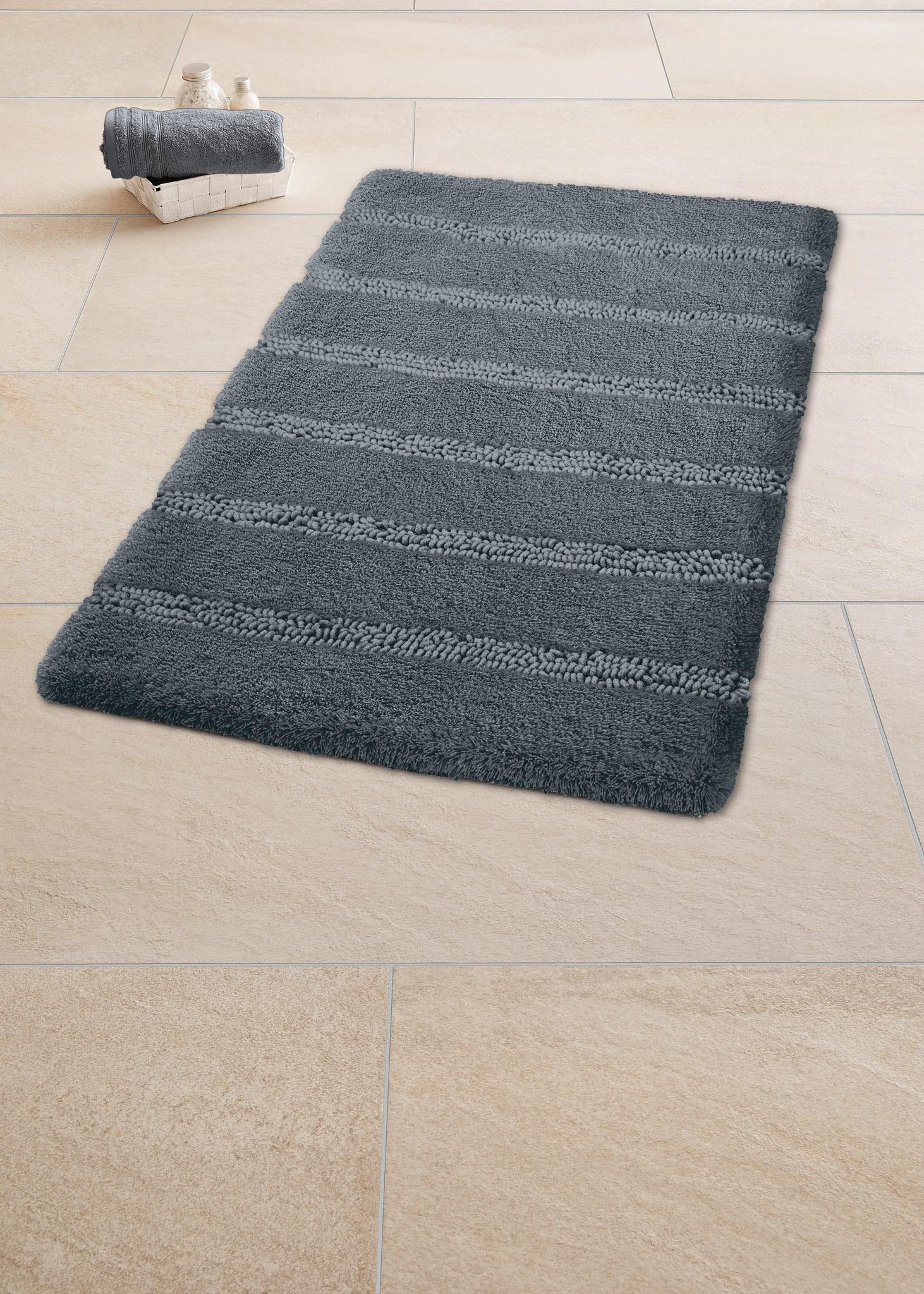 kleine-wolke-badteppich-monrovia-schiefer-70-x-120-cm image 2