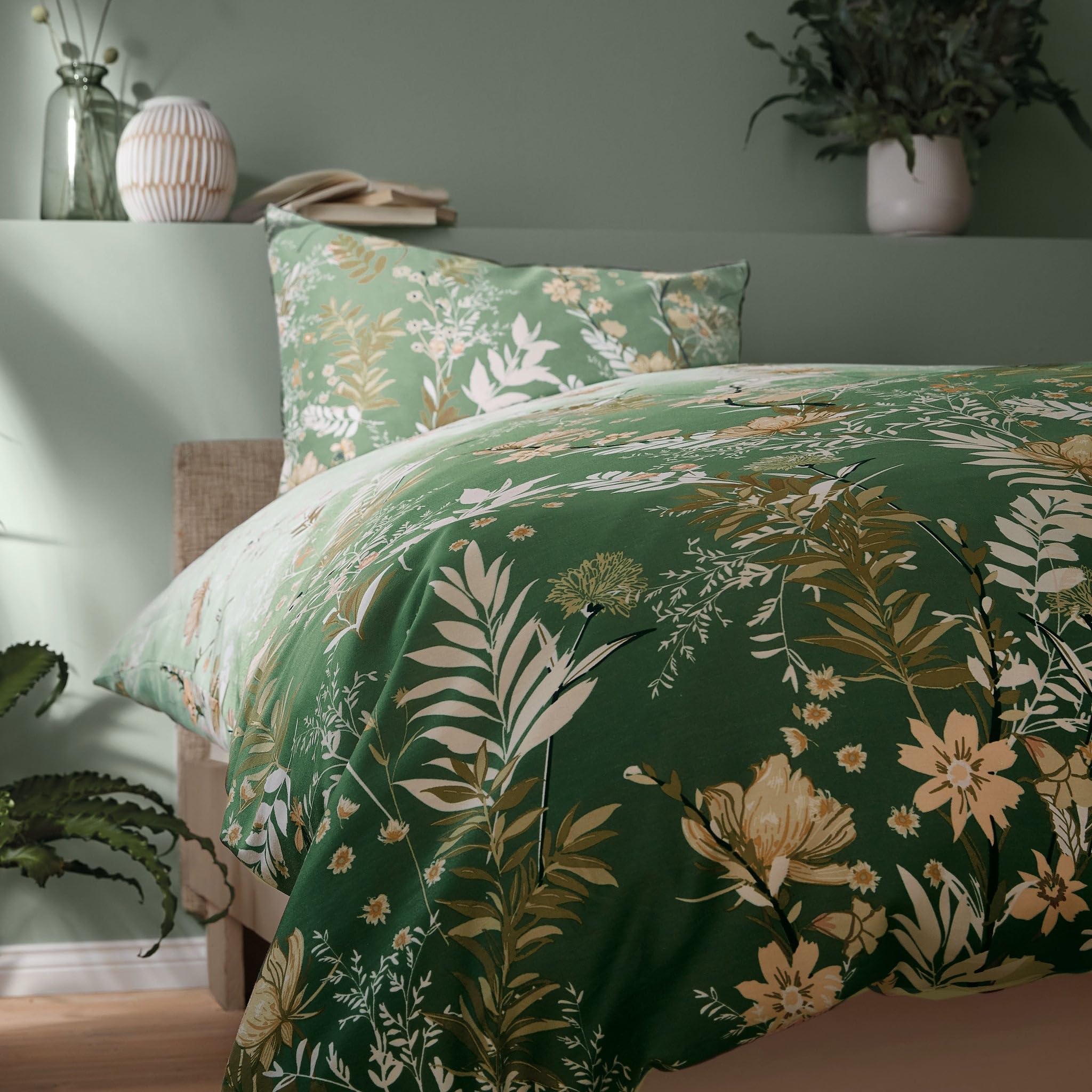 kleine-wolke-bettw-sche-satin-zahra-pistaziengr-n-135-x-200-cm-80-x-80-cm image 2