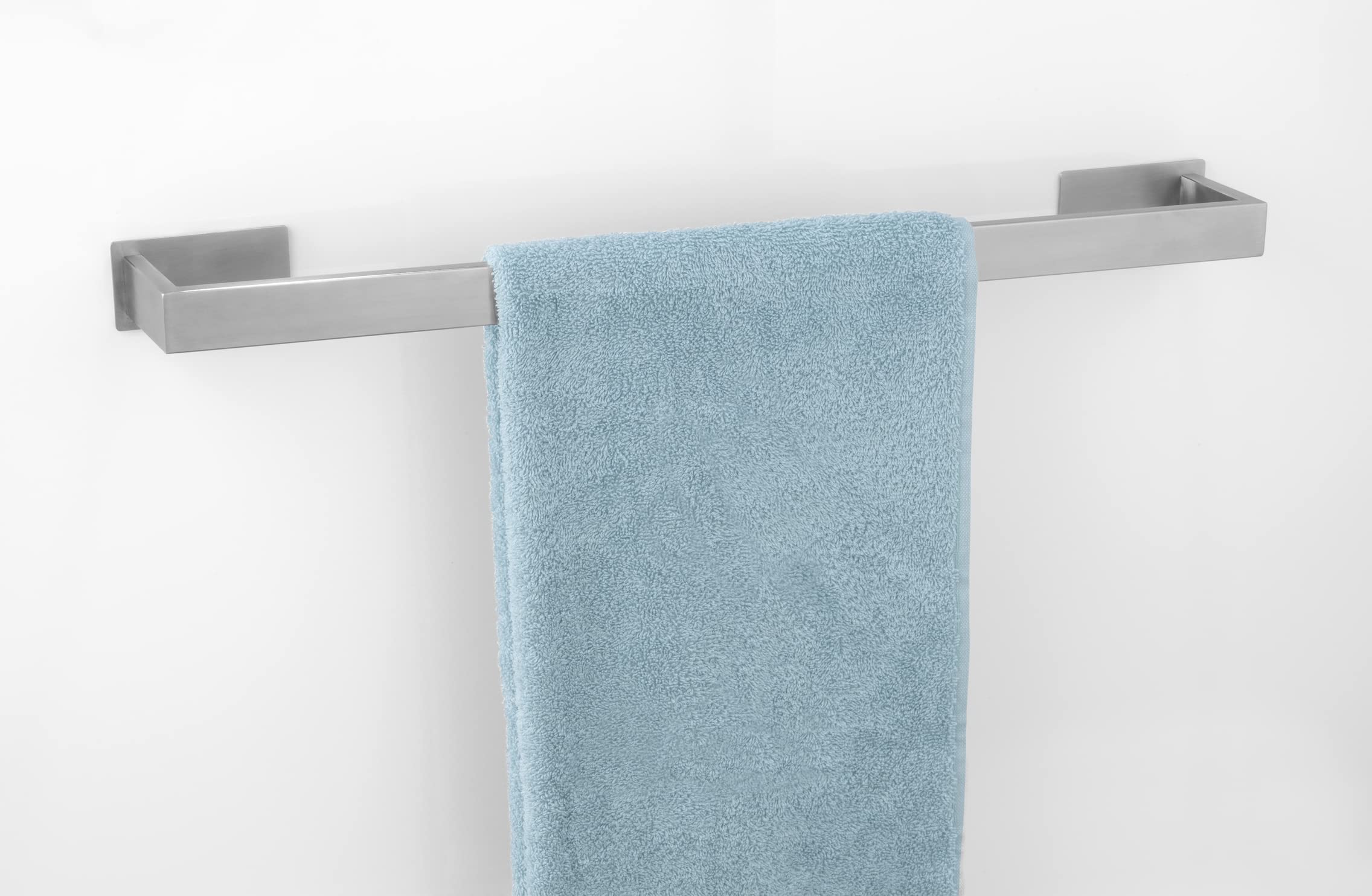 wenko-turbo-loc-uno-genova-badetuchstange-60-cm-edelstahl-matt-61-x-4-4-x-7-6-cm image 4