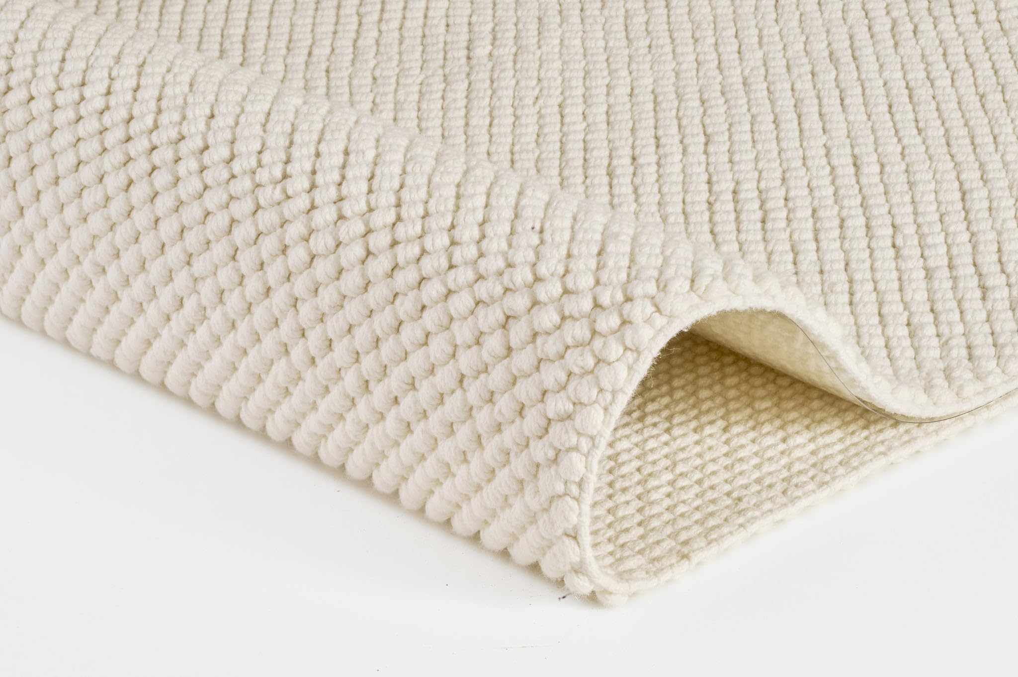 kleine-wolke-badteppich-punto-wei-60-x-90-cm image 3