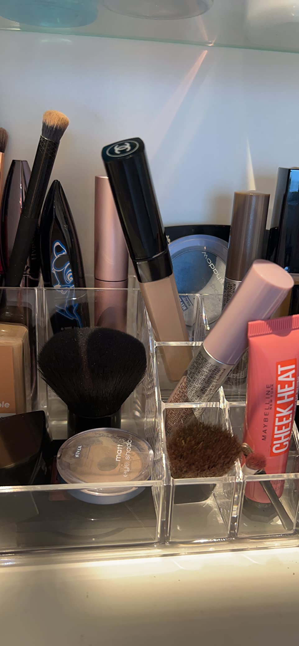 Super praktisch für Lippenstifte