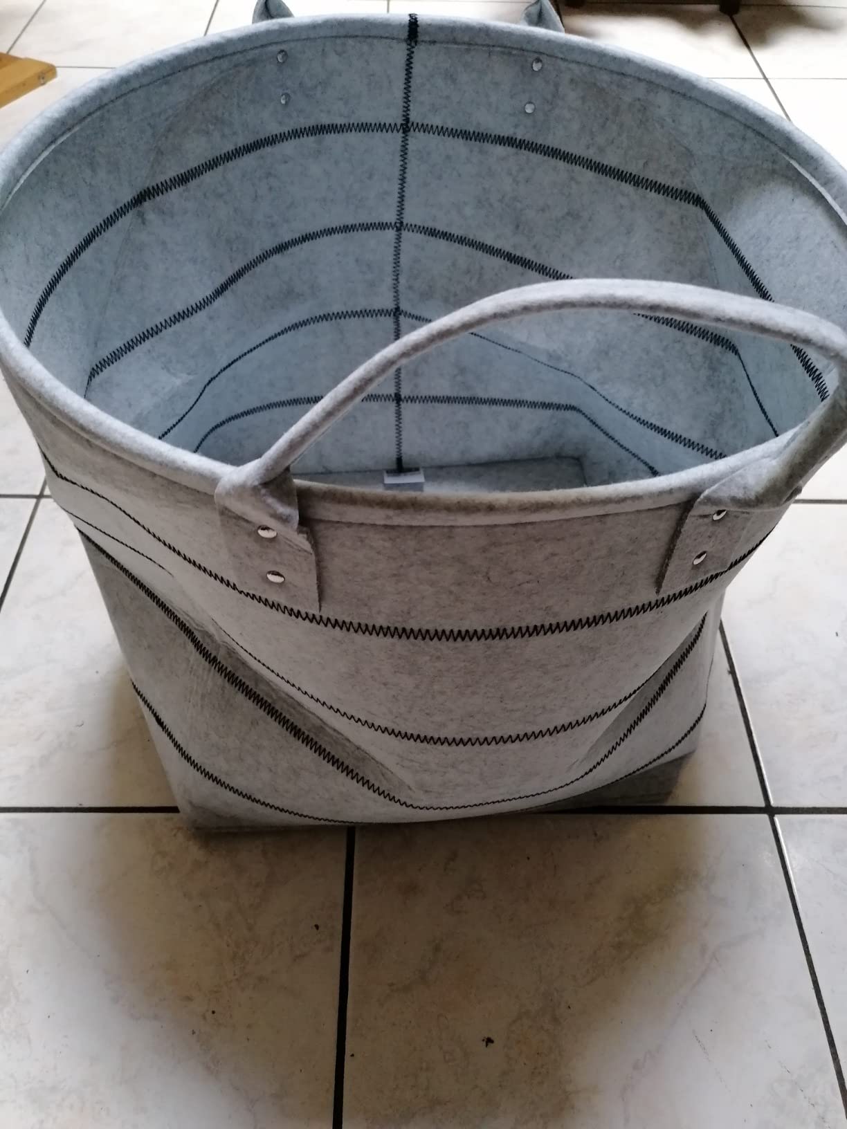 Ordnung im Wohnzimmer